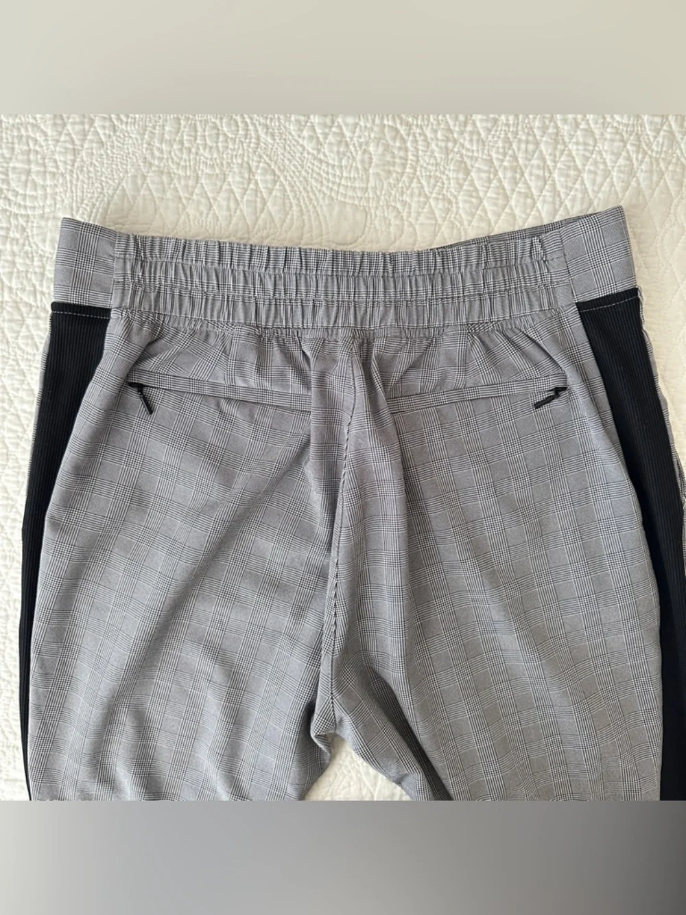 Athleta Glen Plaid Brooklyn Ankle Pant Women’s 6 Black White Side Stripe - Picture 4 of 11
